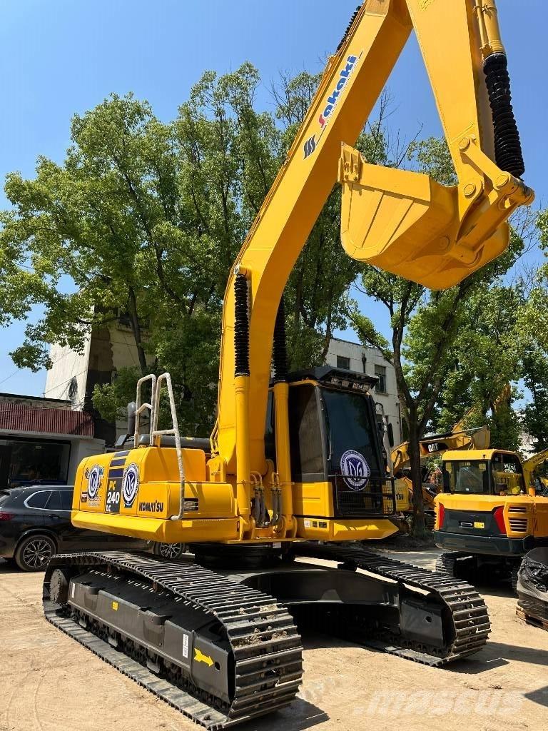 Komatsu PC 240 Bandgrävare