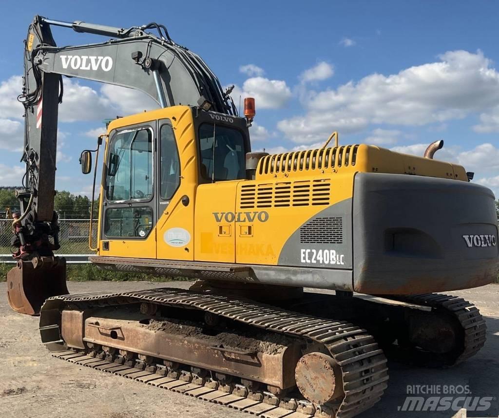 Volvo EC 240 B Bandgrävare