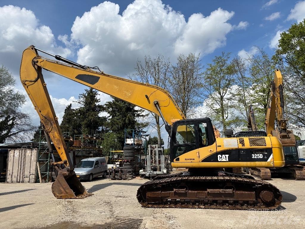 CAT 325 D LR Bandgrävare