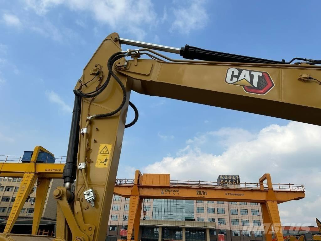 CAT 323 GC Bandgrävare