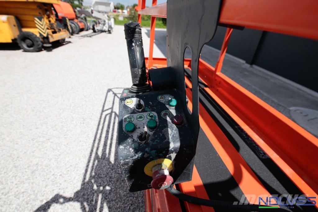 Haulotte COMPACT8 Saxliftar