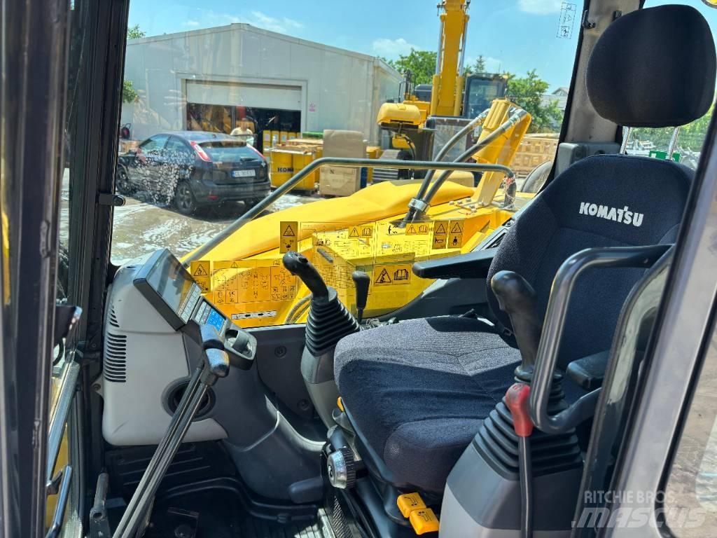 Komatsu PC88MR-10 Midigrävmaskiner 7t - 12t