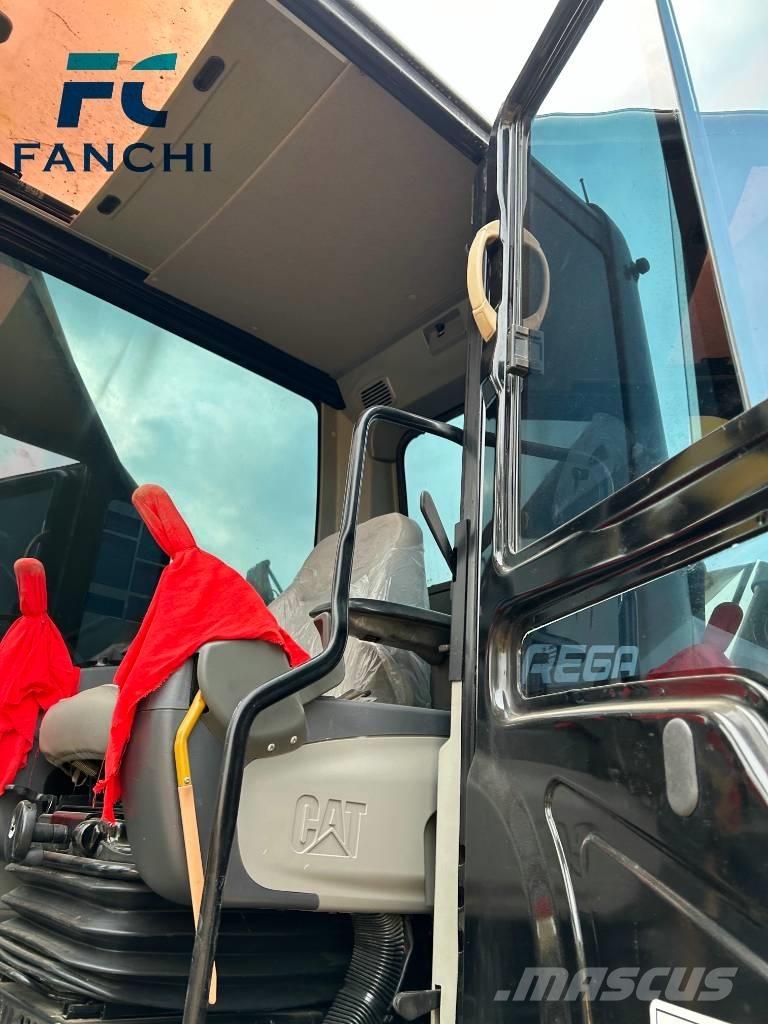 CAT 336 D Bandgrävare