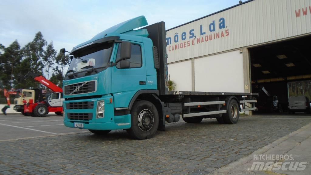 Volvo FM 9 300 Flakbilar