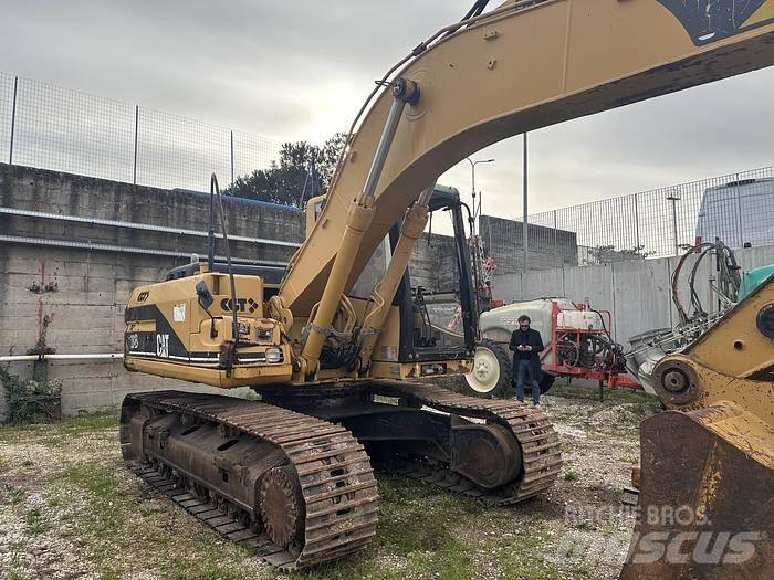 CAT 318B Specialgrävmaskiner