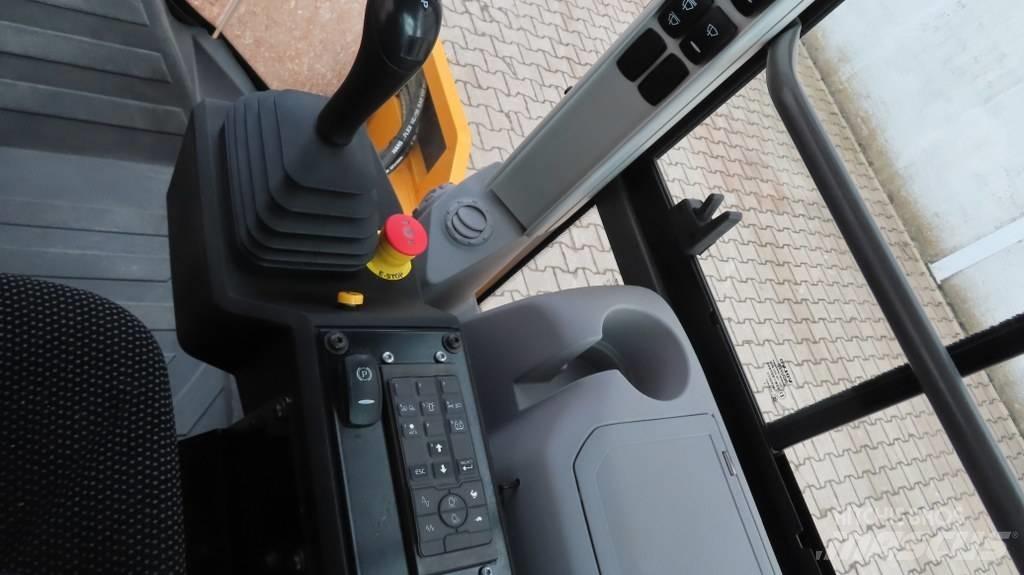 Volvo SD 135 B Envalsvältar