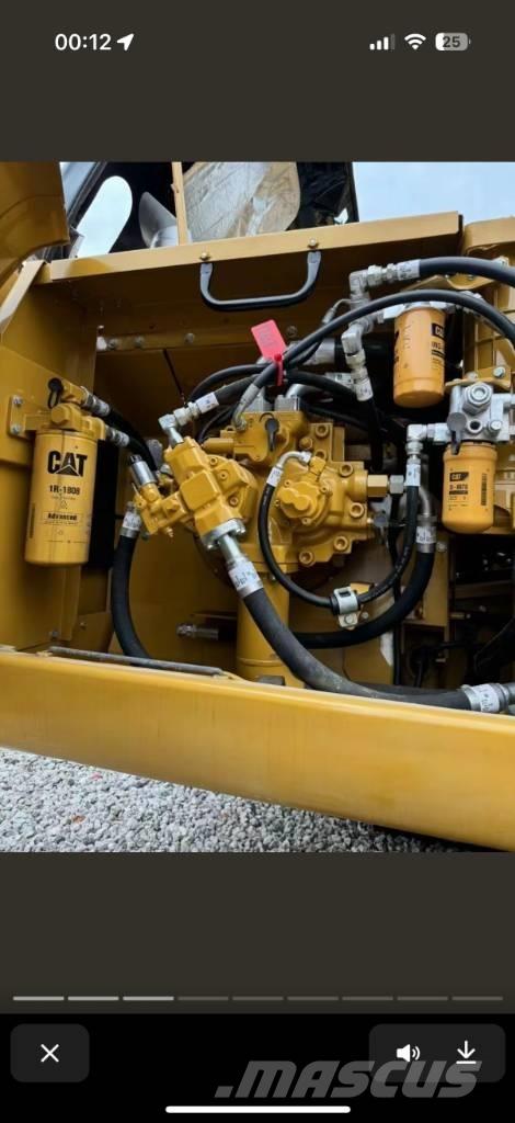 CAT 336 D L Bandgrävare