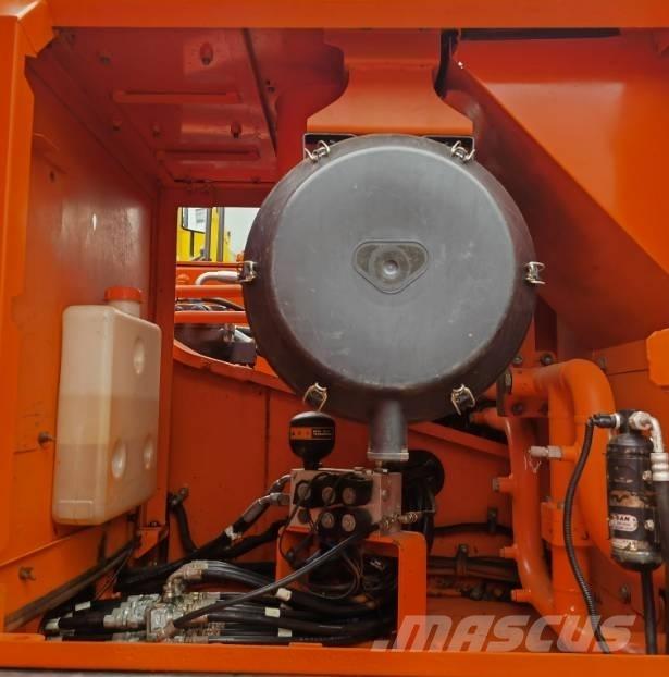 Doosan DX340LC-9C Bandgrävare