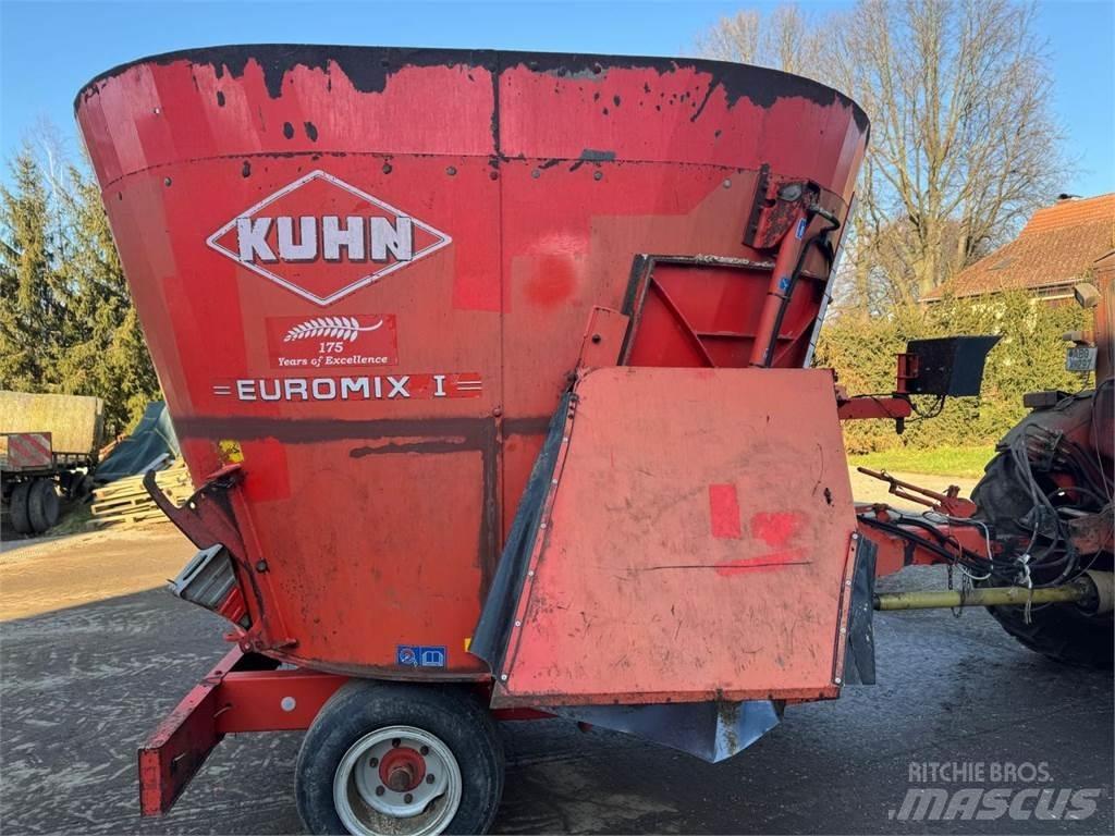 Kuhn EUROMIX 1070 Fullfodervagnar