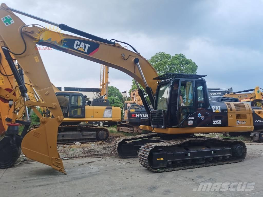 CAT 325D Bandgrävare