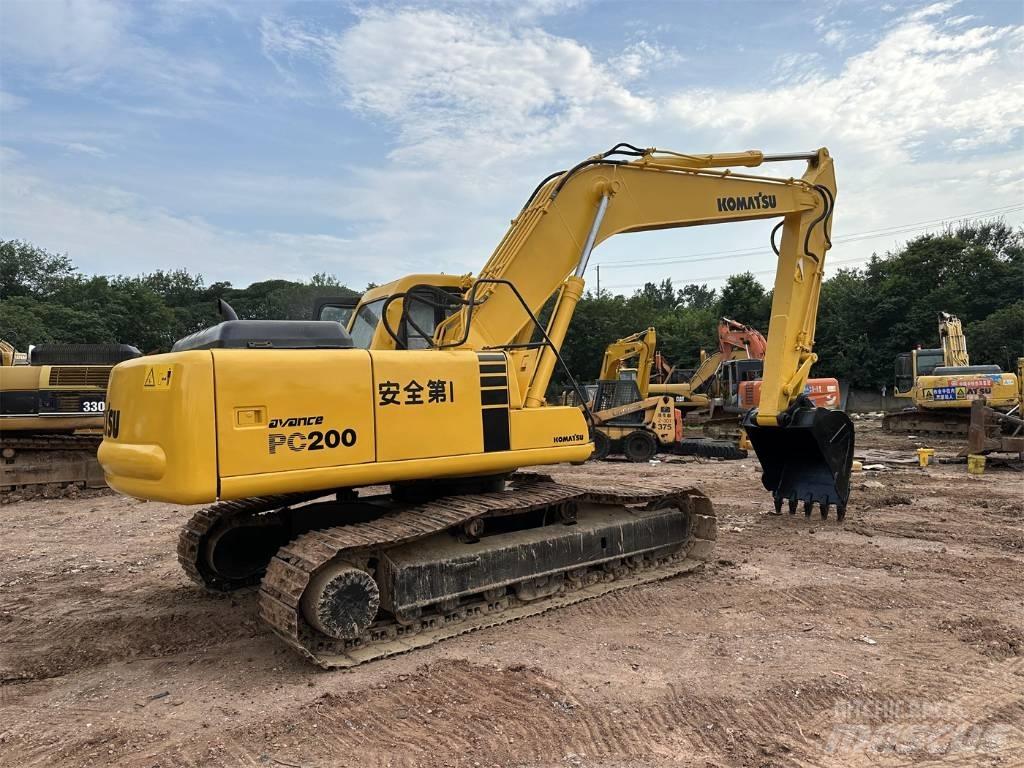 Komatsu PC 200 Bandgrävare