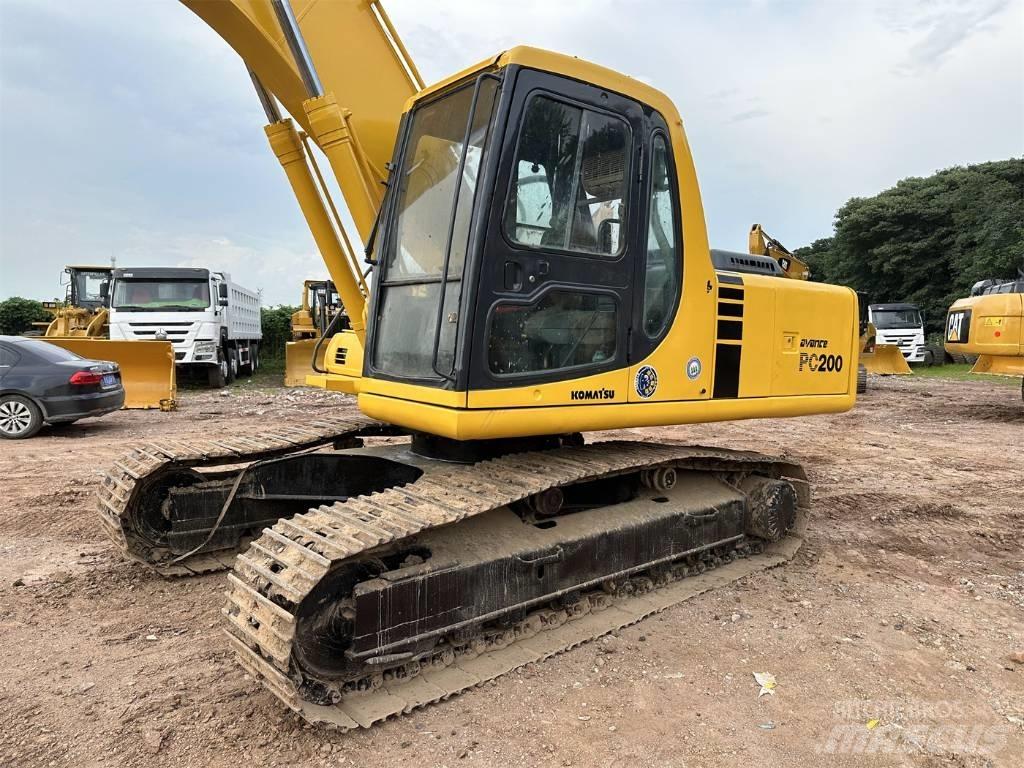 Komatsu PC 200 Bandgrävare