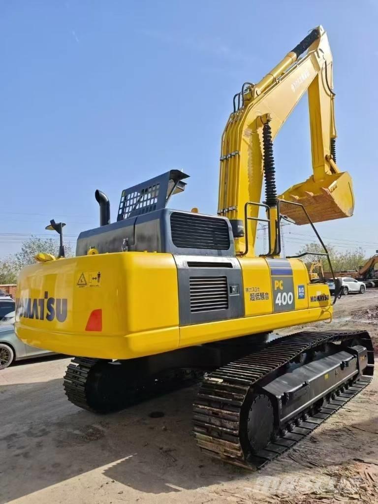 Komatsu 400-8 Bandgrävare