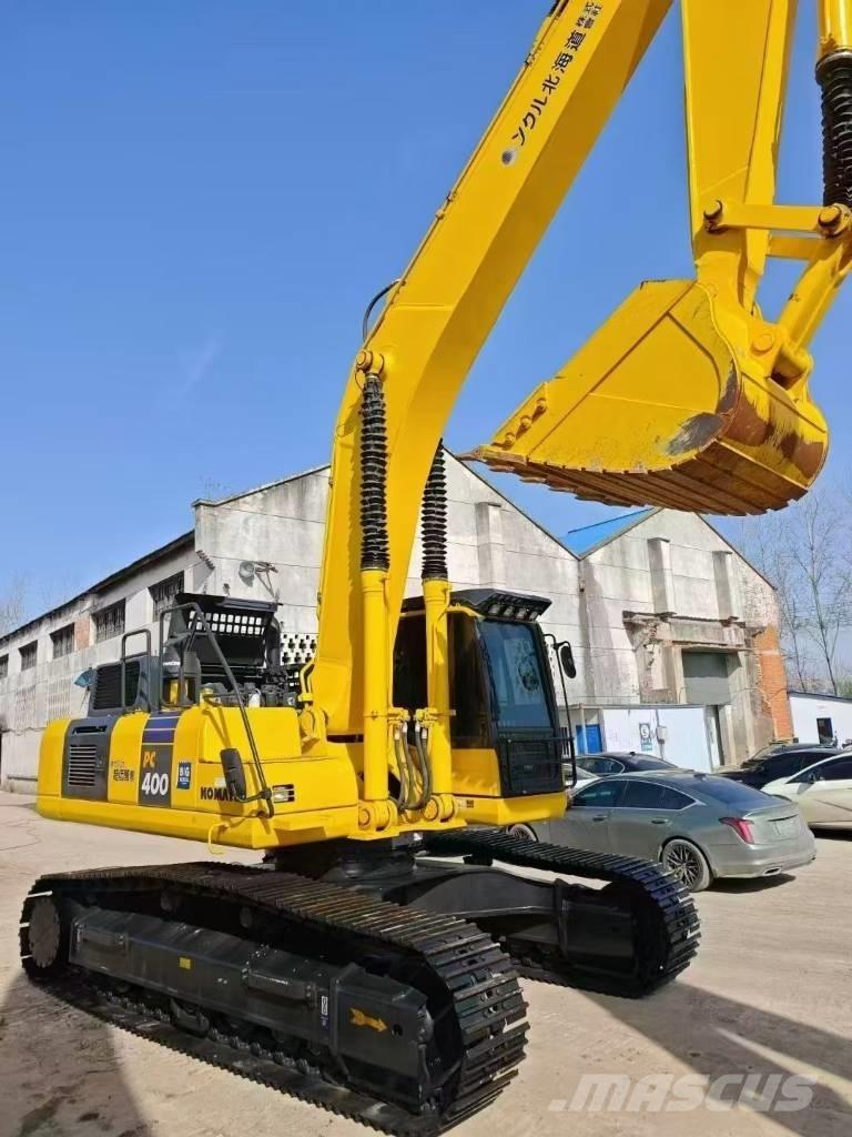 Komatsu 400-8 Bandgrävare