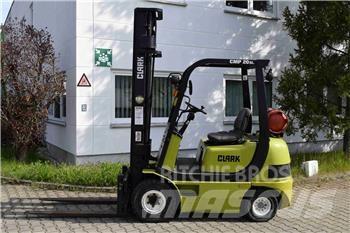 Clark CMP 20 SL Gasolmotviktstruckar