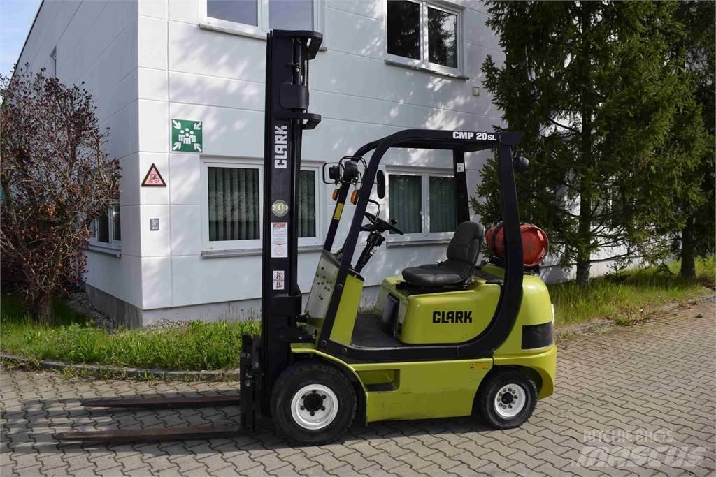 Clark CMP 20 SL Gasolmotviktstruckar
