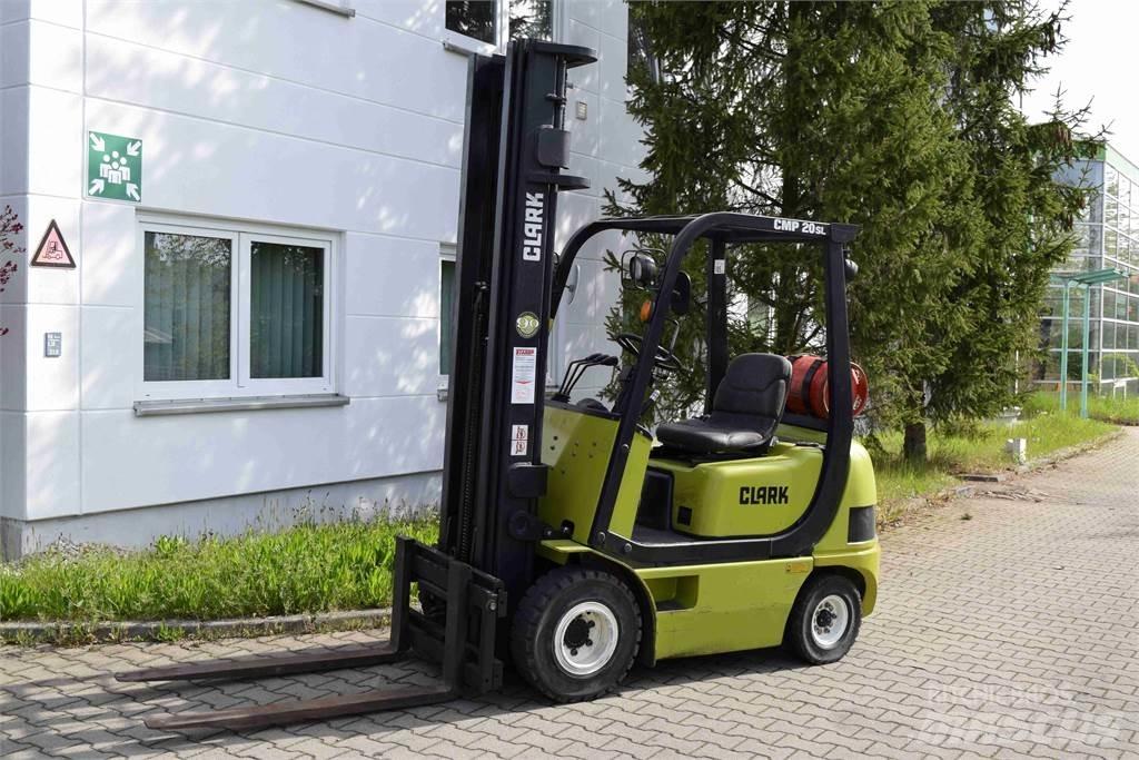 Clark CMP 20 SL Gasolmotviktstruckar