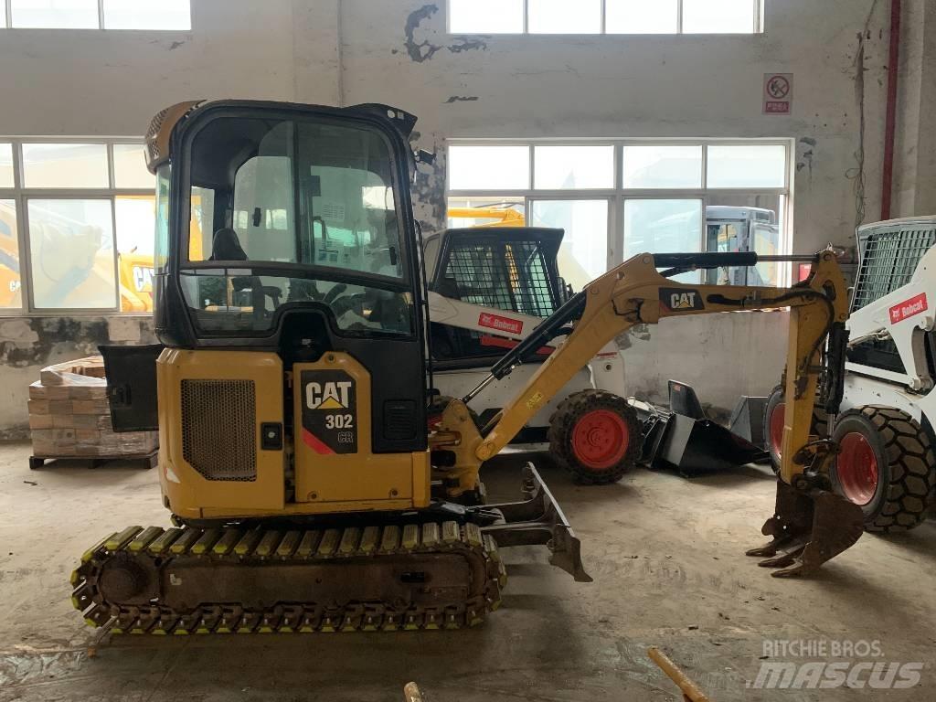 CAT 302 Bandgrävare