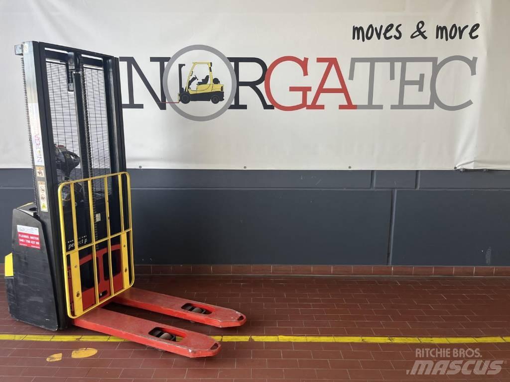 Hyster S1.0E Låglyftare utan plattform