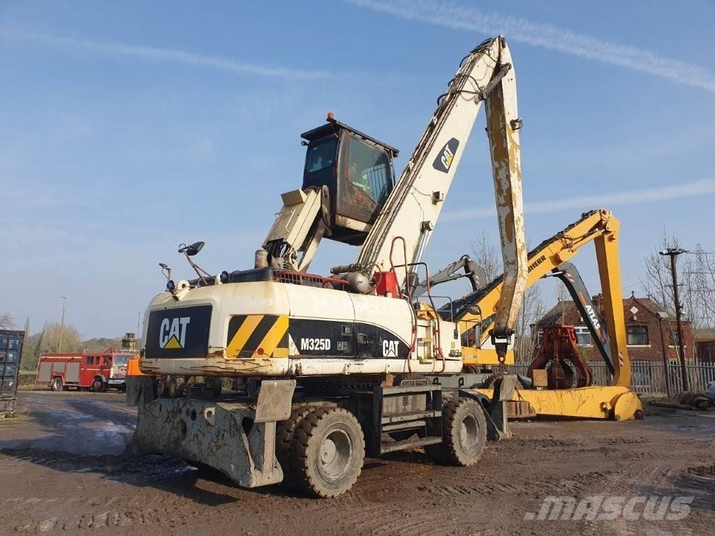 CAT M 325 D MH Avfalls / industri hantering