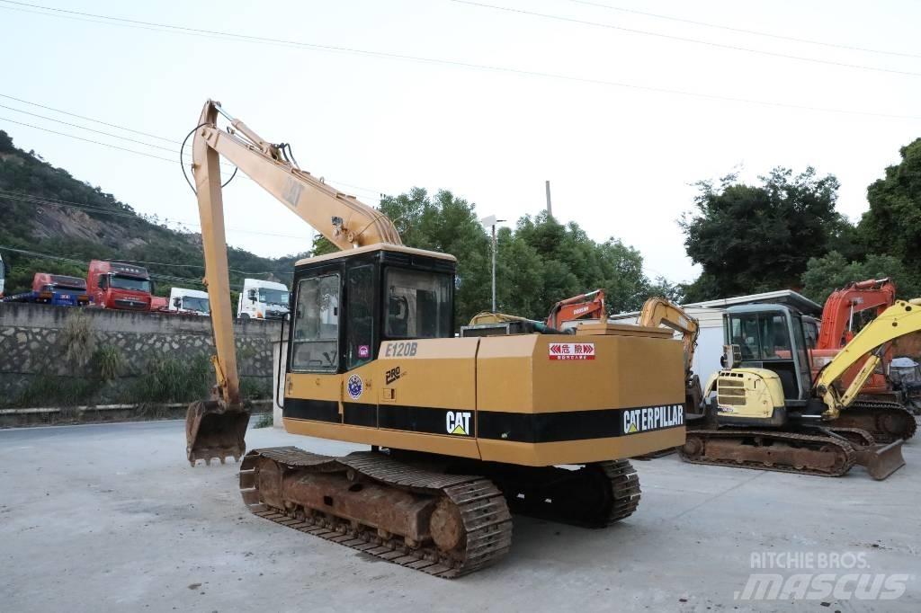 CAT E120B Long boom Bandgrävare