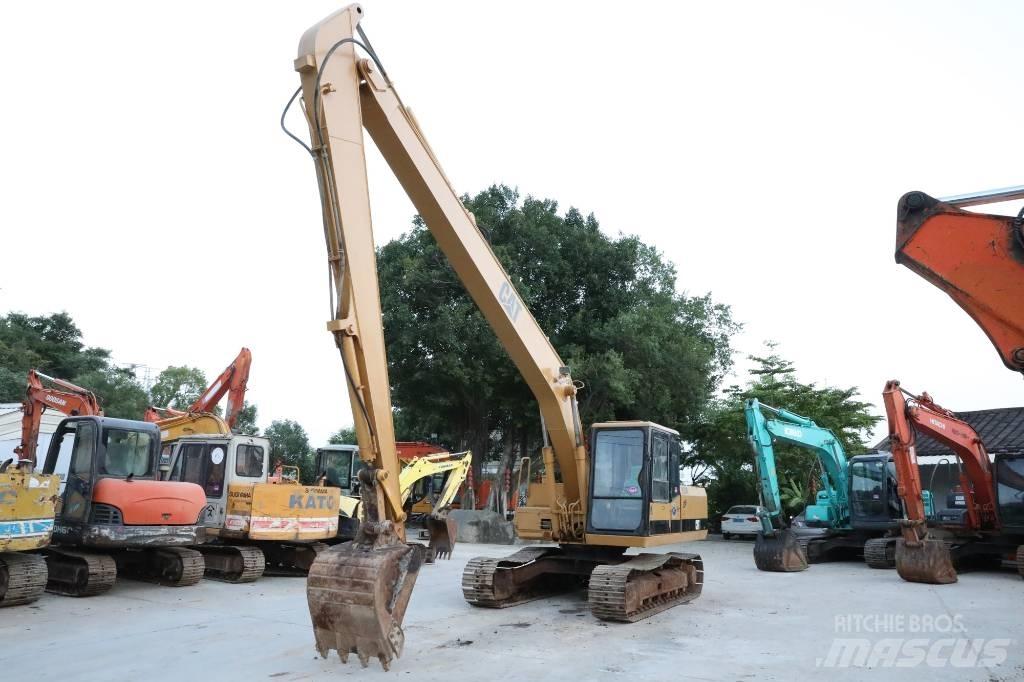 CAT E120B Long boom Bandgrävare