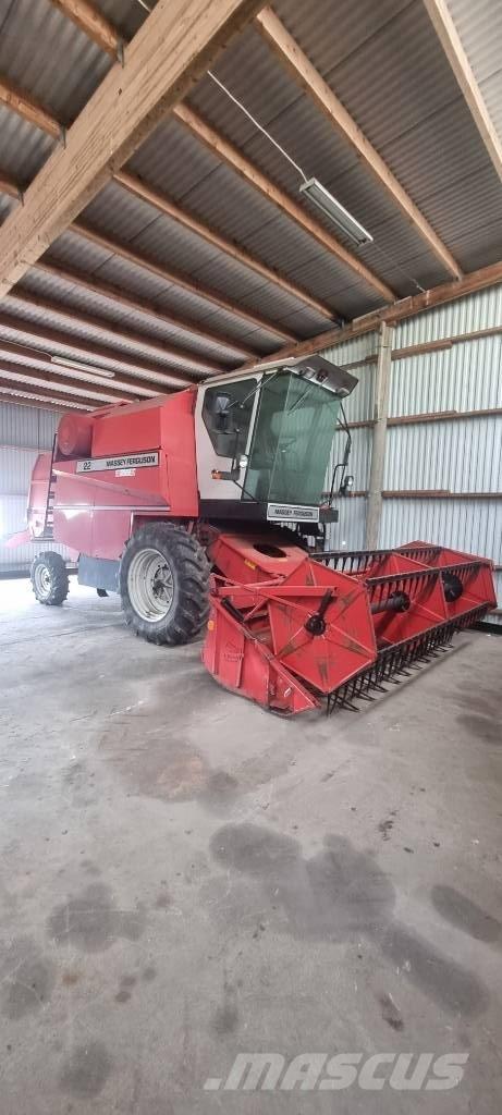 Massey Ferguson 22 Skördetröskor