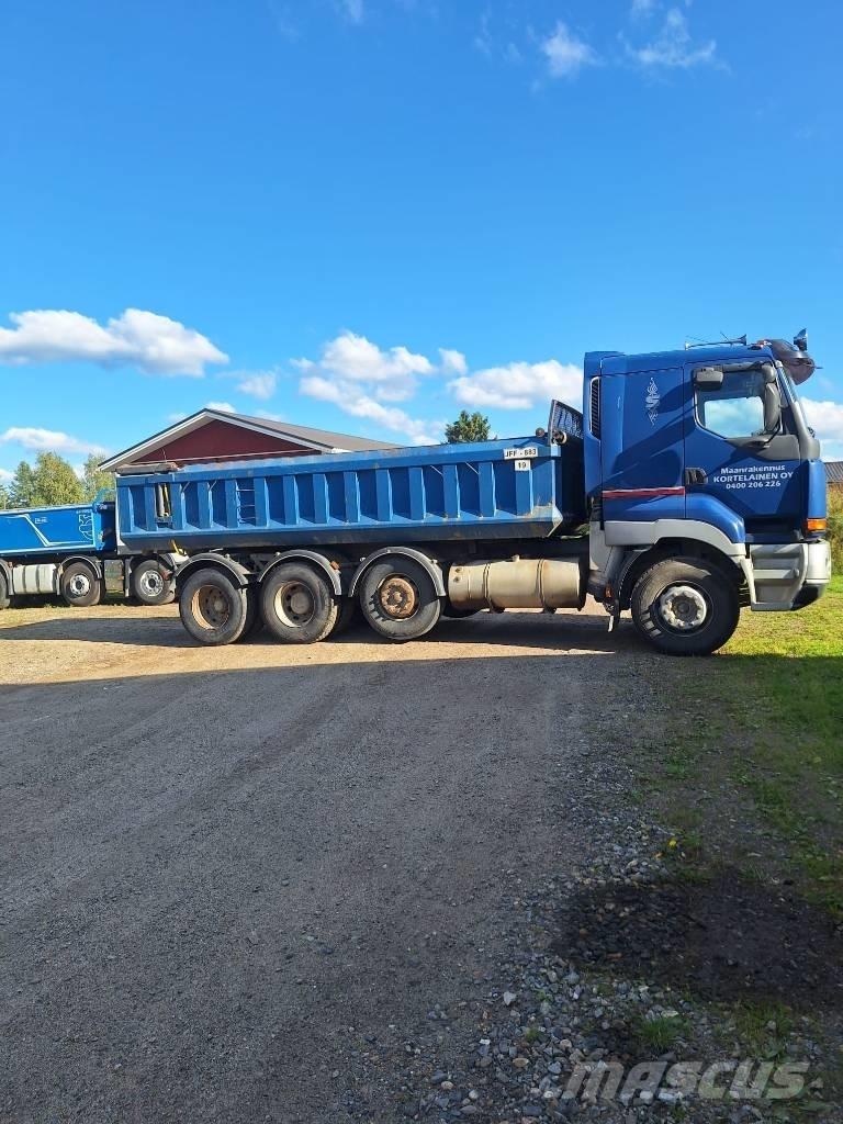 Sisu E12 Tippbilar