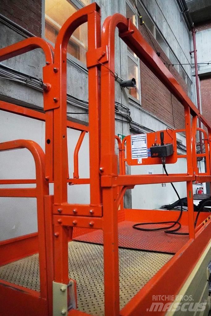 JLG 3246 ES Saxliftar