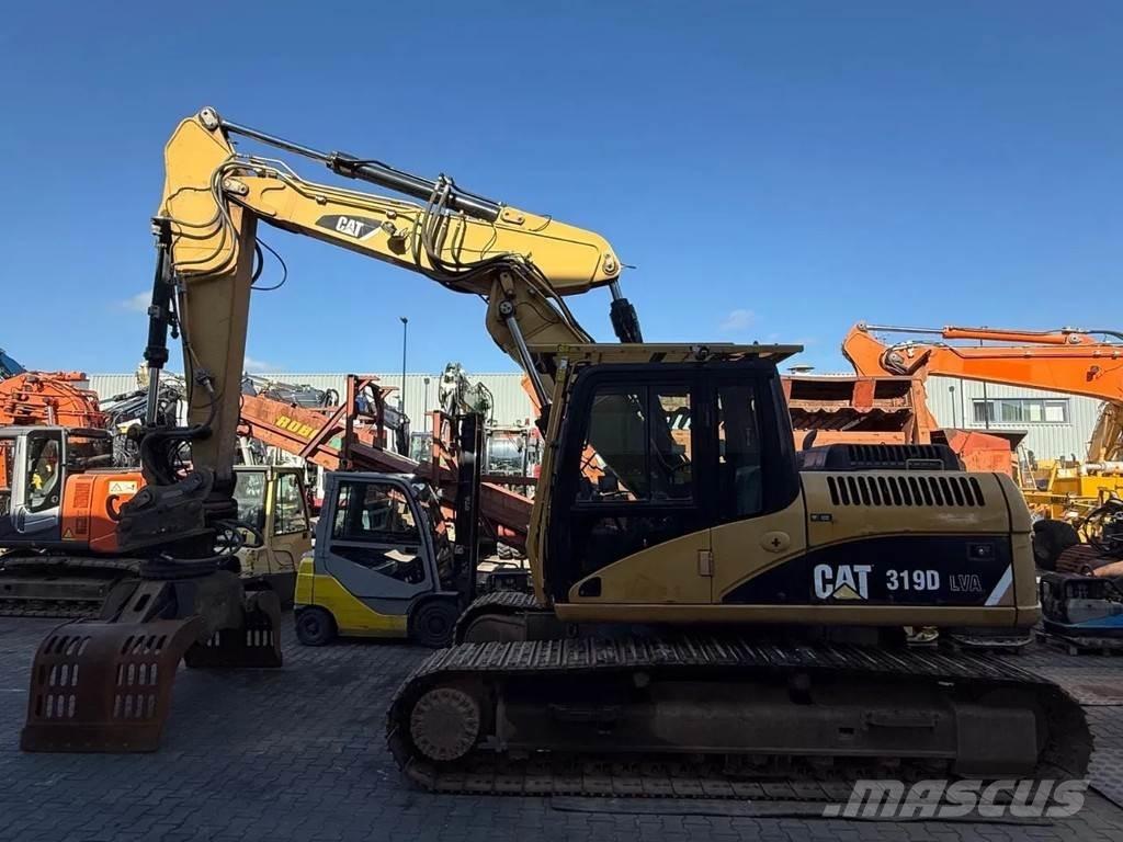 CAT 319D Bandgrävare
