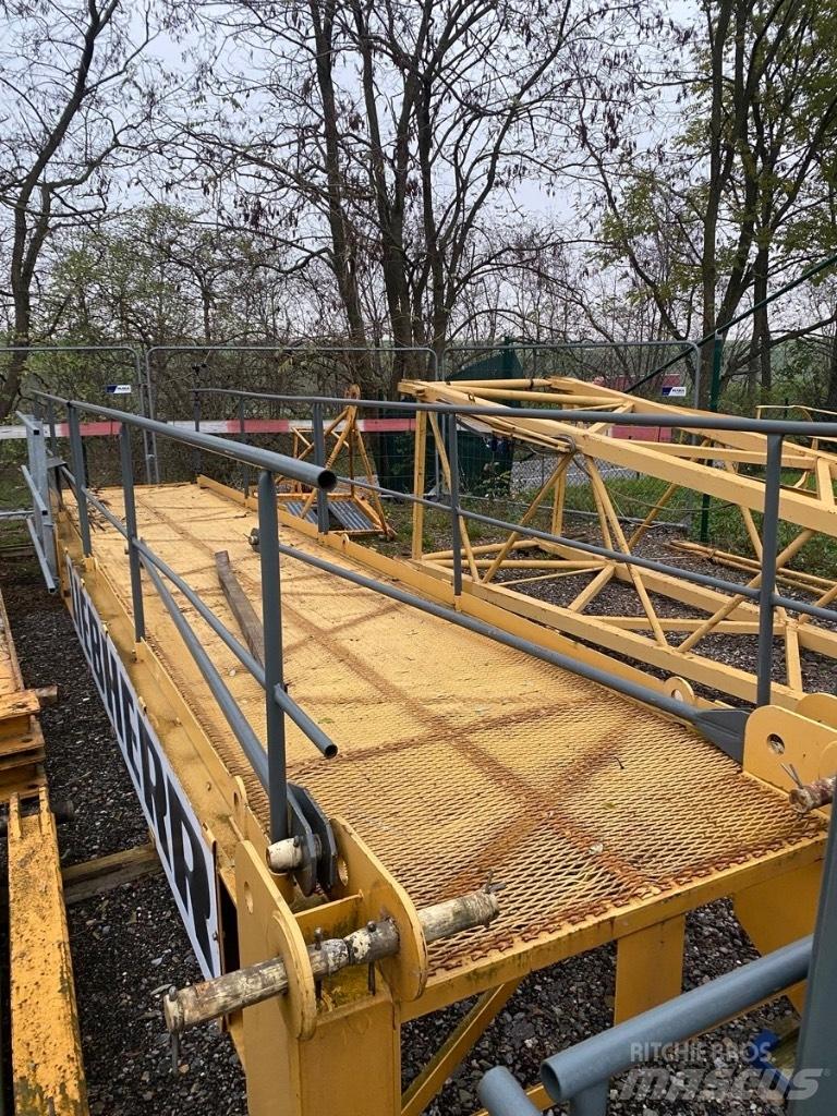 Liebherr 256 HC Byggkranar