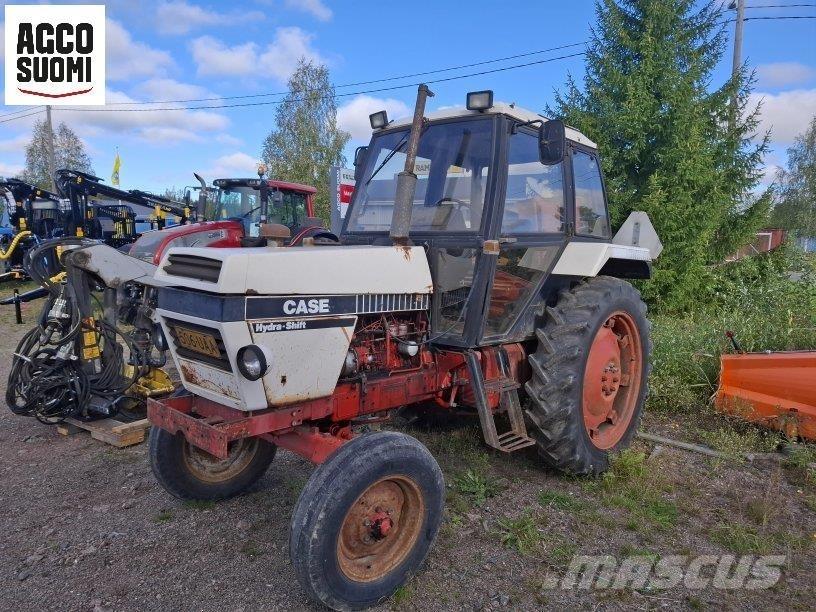 CASE 1490 Traktorer