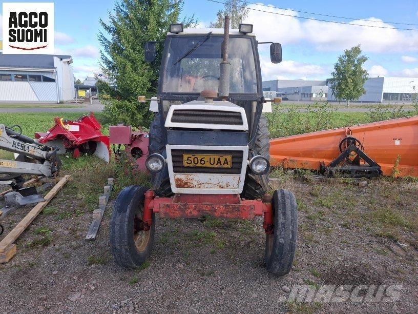 CASE 1490 Traktorer