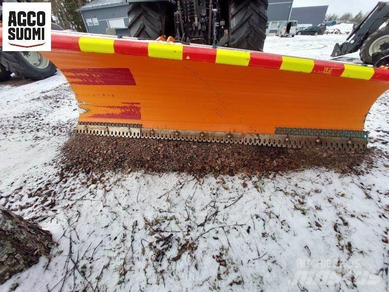 FMG ALUEAURA AA330 Snöblad och plogar