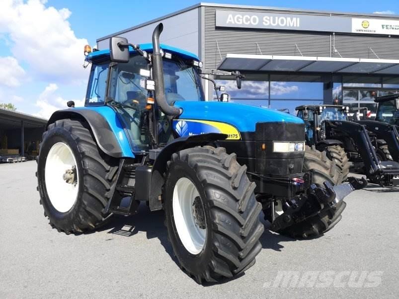 New Holland TM175 Traktorer