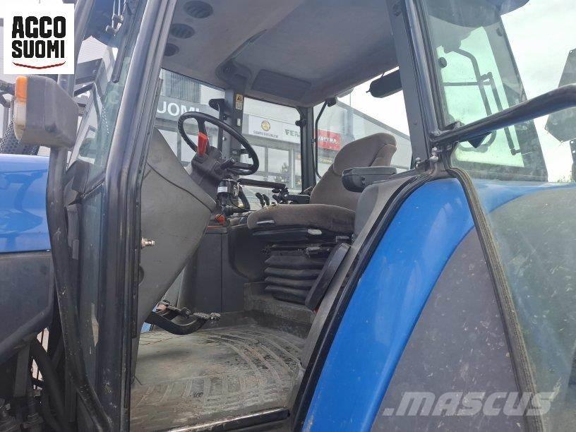 New Holland TM190 Traktorer