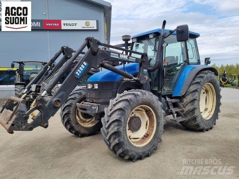 New Holland TS115 Traktorer