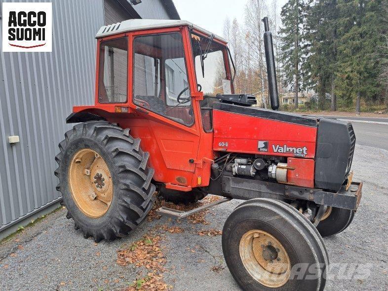 Valmet 604 Traktorer