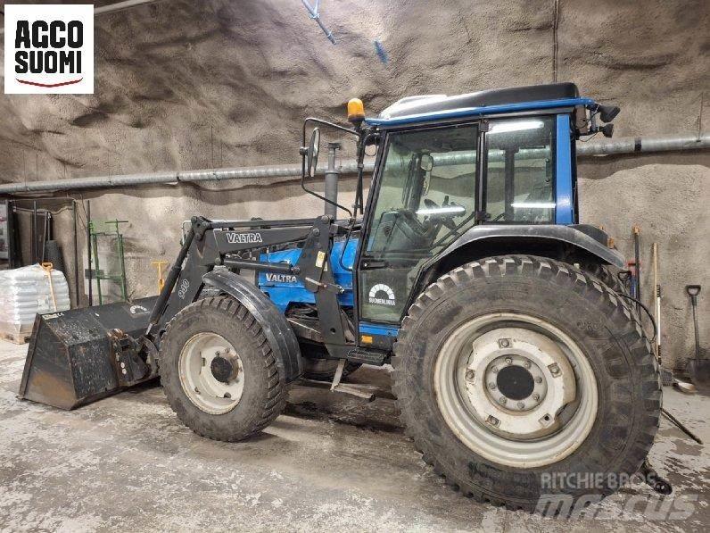 Valtra 700 Traktorer