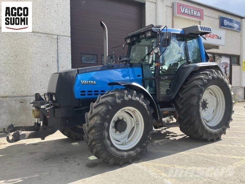 Valtra 8050 MEGA Traktorer
