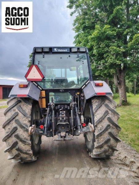 Valtra 8400 Traktorer