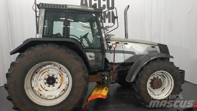 Valtra 8400 Traktorer
