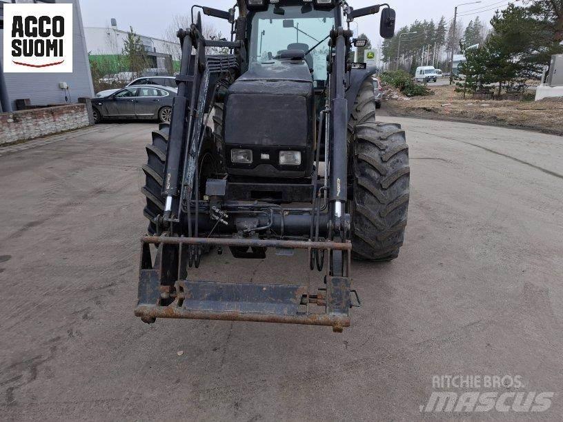 Valtra 8450 HITECH Traktorer