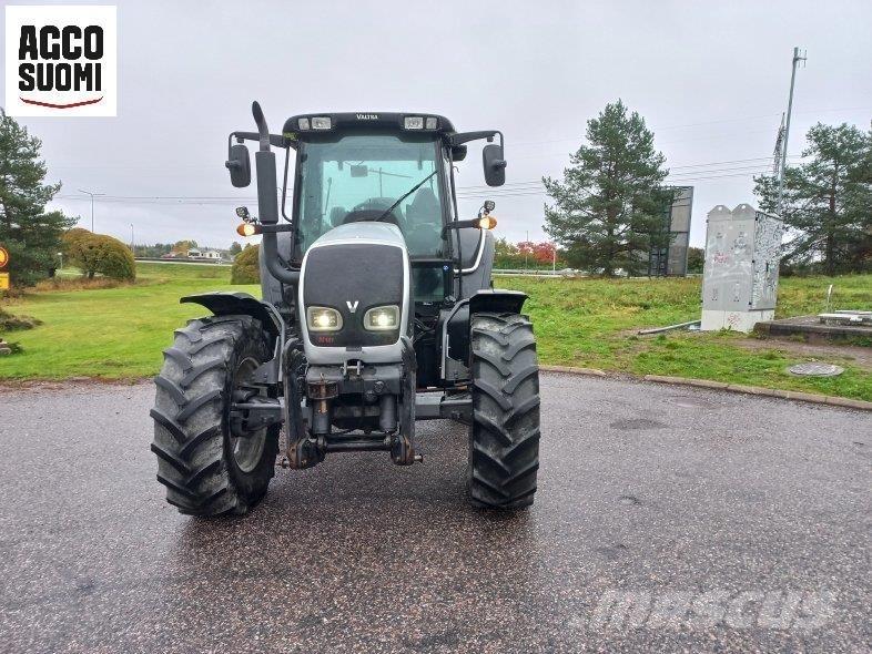 Valtra N141 A Traktorer