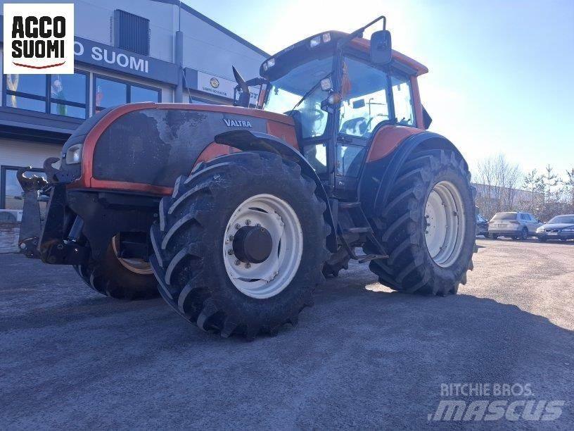 Valtra T150 Traktorer