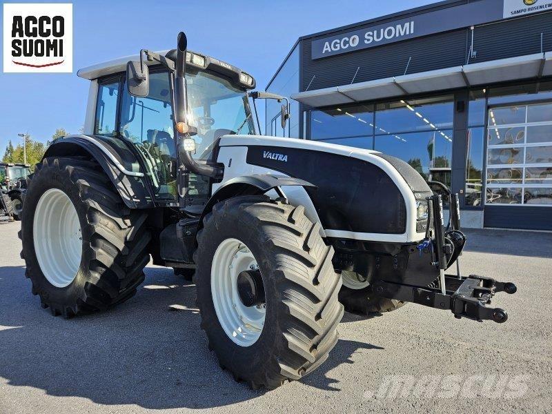 Valtra T151 EH Traktorer