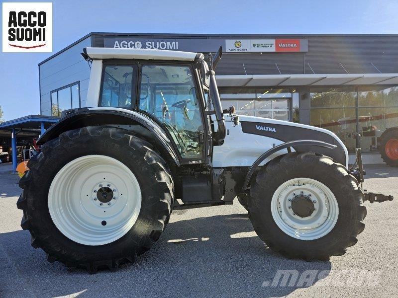 Valtra T151 EH Traktorer