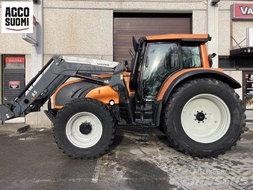 Valtra T162 VERSU Traktorer