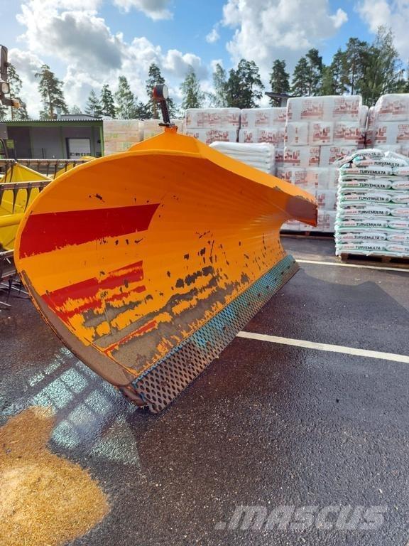  AA360 Snöblad och plogar