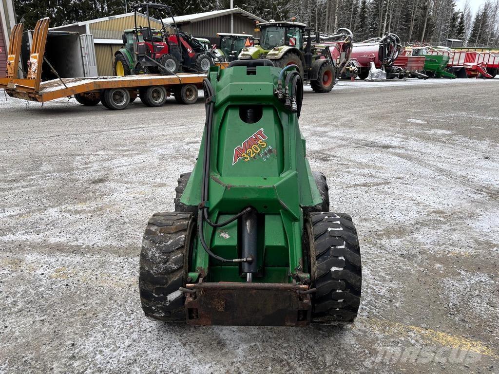 Avant 320 Kompaktlastare